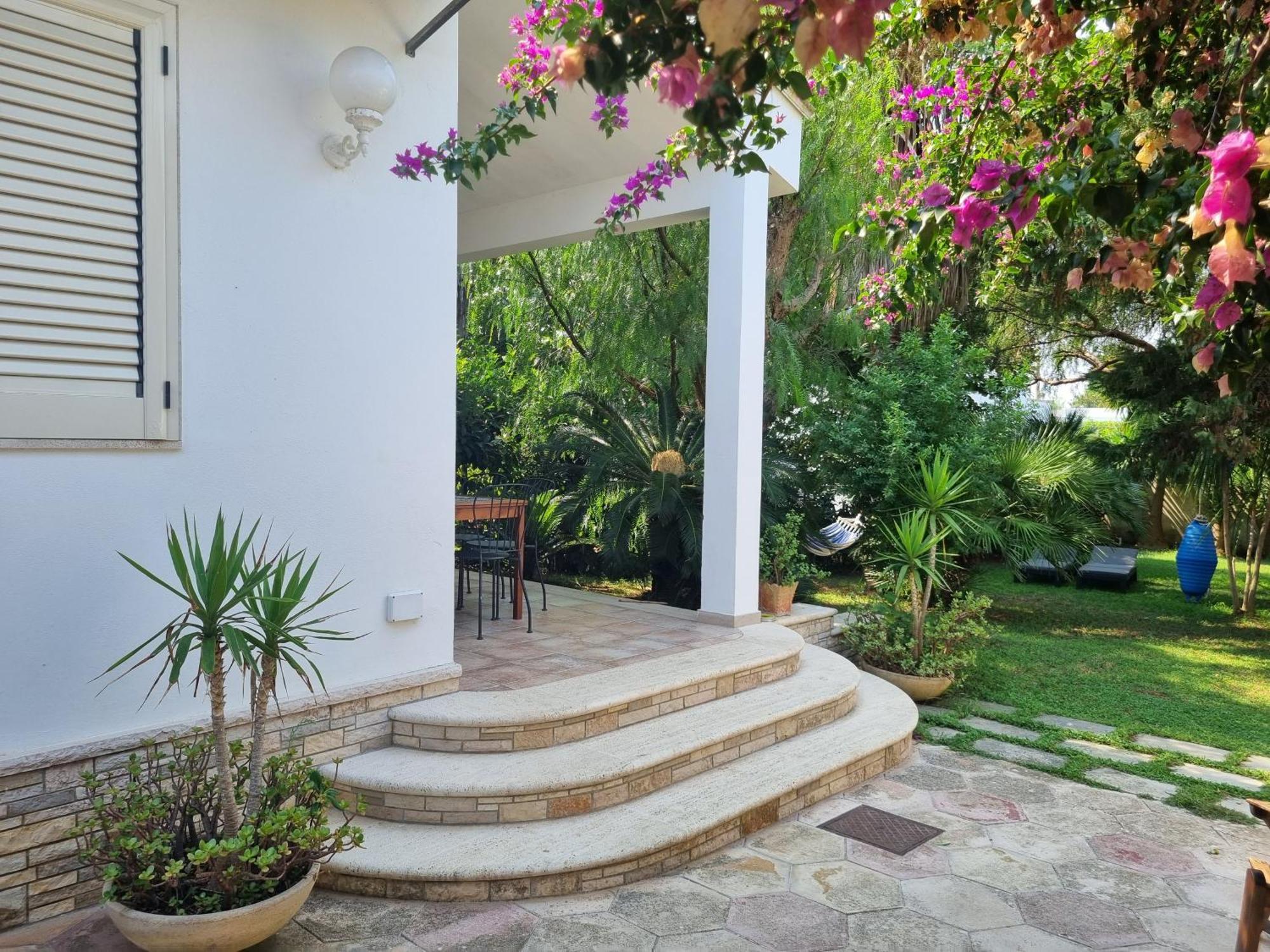 Villa Ada Casa Vacanze Torre Specchia Ruggeri Exterior foto